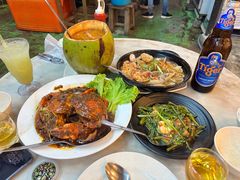 -大树下海鲜饭店