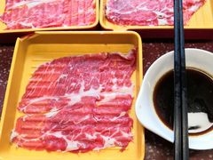 -四囍码头海鲜烧烤自助火锅(外滩南京东路悦荟广场店)