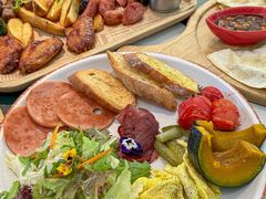 -ins森林童话餐厅coffee&bistro