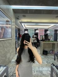 -AKOZO Beauty Salon