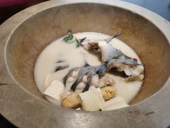-滇小鱼·云南野生菌火锅(上杭路店)