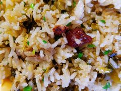 脆哨炒饭-王万妈卤猪脚(青岩交通路)