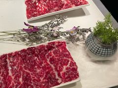 -左庭右院鲜牛肉火锅黑金店(陆家嘴中心店)