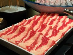 进口牛上脑-鲜入唯煮·港式海鲜牛肉火锅(金宝街店)