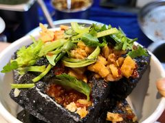 -黑色经典臭豆腐·湖南特产(步行街店)