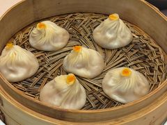 -成隆行·蟹王府(淮海店)