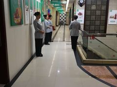 -一家人(南京路店)