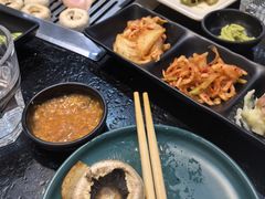-臻牛烤肉