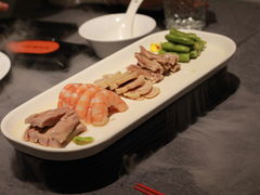 -HOMES上海本帮菜(襄阳公园店)