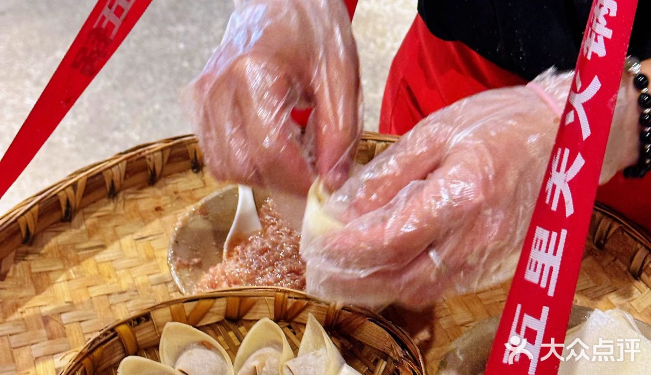 成都必吃榜：五里关火锅，奎星楼的辣味传奇！