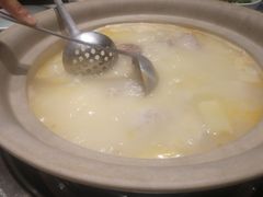 酸萝卜老鸭锅-gleeglee乐溢亦茶(合生汇店)