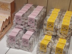 -好利来(东四店)