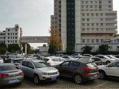 -武汉大学中南医院·停车场