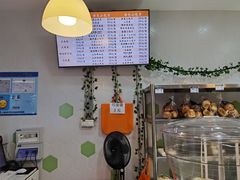 -白玉兰食品(中山公园龙之梦店)