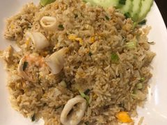 -两兄弟Song Pee Nong(2号店)