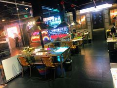 大堂-马路牙子地桌烤肉(工体店)