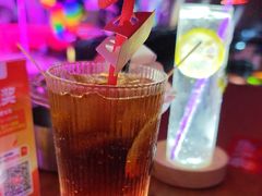 -喜鹊音乐酒馆(西街店)