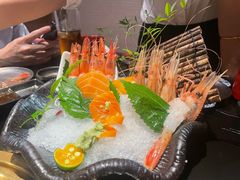 -山川小町·极番烧肉(新地假日广场店)