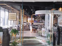 -查特花园美食广场(西单大悦城店)