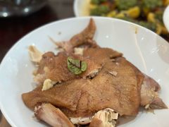 烧鸡-邢家锅贴老店·非遗·开封菜(金明广场店)