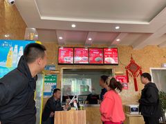 -晓峰手工擀面皮(新民街总店)