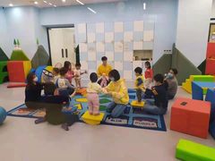 -美国谷斯妈妈早教中心 (陆家嘴店)