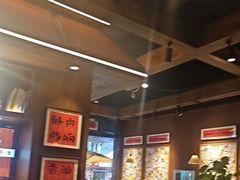 -巴卤社老火锅(财富店)