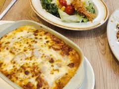 -玛格萝妮比萨屋(四平店)