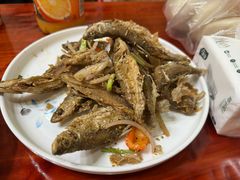 -芦茨金富饭庄·25年老字号·专做稻草鸡