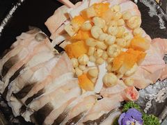 龙飞凤舞-凤园椰珍·臻品椰子鸡(保利时光里店)