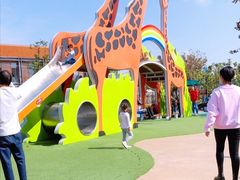 -季高兔窝窝亲子园(上海薰衣草公园店)