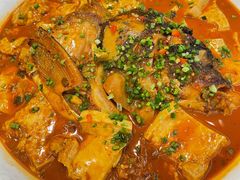 乾隆鱼头-乾隆美食·本帮菜(黄河路店)