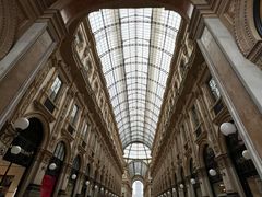 -埃马努埃莱二世拱廊