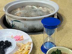 -东巴谷野生菌火锅餐厅