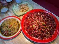 -思博半步颠小酒馆(梦时代店)
