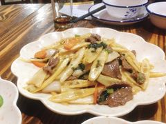 鲜笋炒牛肉-南记食粥坊·宵夜大排档(莲花总店)