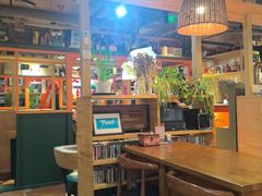 -蜗牛的家旅行主题云南菜餐厅.小酒馆(护国寺店)