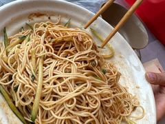 -肥肥虾庄·金牌油焖大虾(杨园滨江时代walk店)