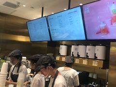 -奈雪的茶(湖滨银泰in77C区PRO店)