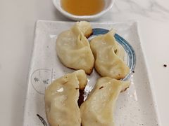 鲜肉锅贴-章氏(车站北路店)