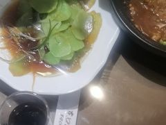 -东口码头·烧鸽子·鱼头泡饼·地方菜(金鹰悦城店)