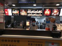-麦当劳(东岳大道店)
