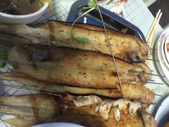 -百丰园海鲜烧烤农家菜(威·至海港湾店)