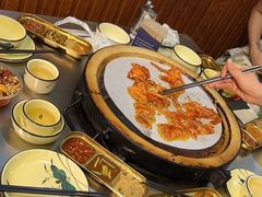 -老渔家·白族·石板烧·野生菌火锅(古城中心店)