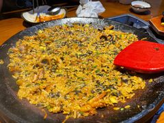 铁板炒饭-红辣椒八爪鱼特色韩国料理