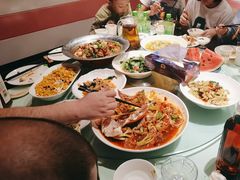 -巴特餐饮6加1音乐餐吧·新疆菜
