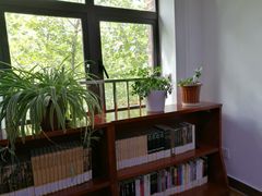 -上海市静安区图书馆(新闸路馆)