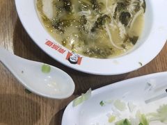-南城香·饭香串香馄饨香(红军营店)