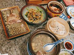 天王烤鸭包-南京大牌档(青岛万象城店)