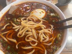 -陇上全荟兰州传统牛肉面(延吉路店)